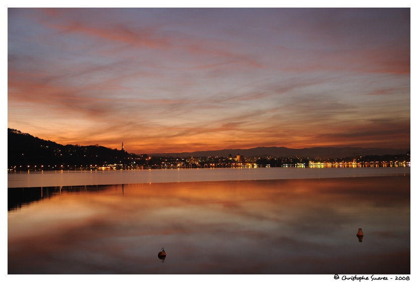 Paysage des Alpes - coucher de soleil sur le lac D'Annecy - 2