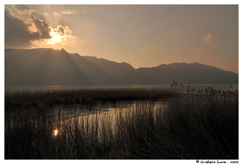 Rayons crpusculaires - Lac du Bourget - Savoie