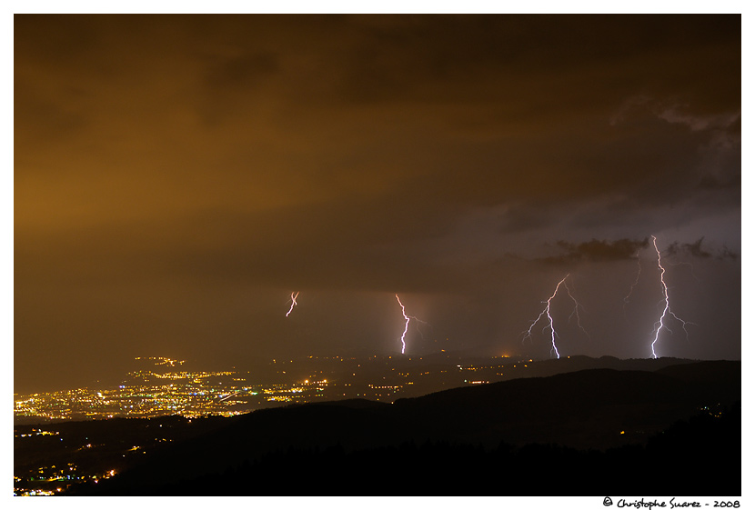 Coups de foudre prs de la ville de Annecy - Haute Savoie