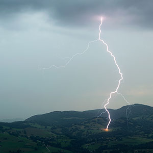 foudre sur un arbre en Savoie